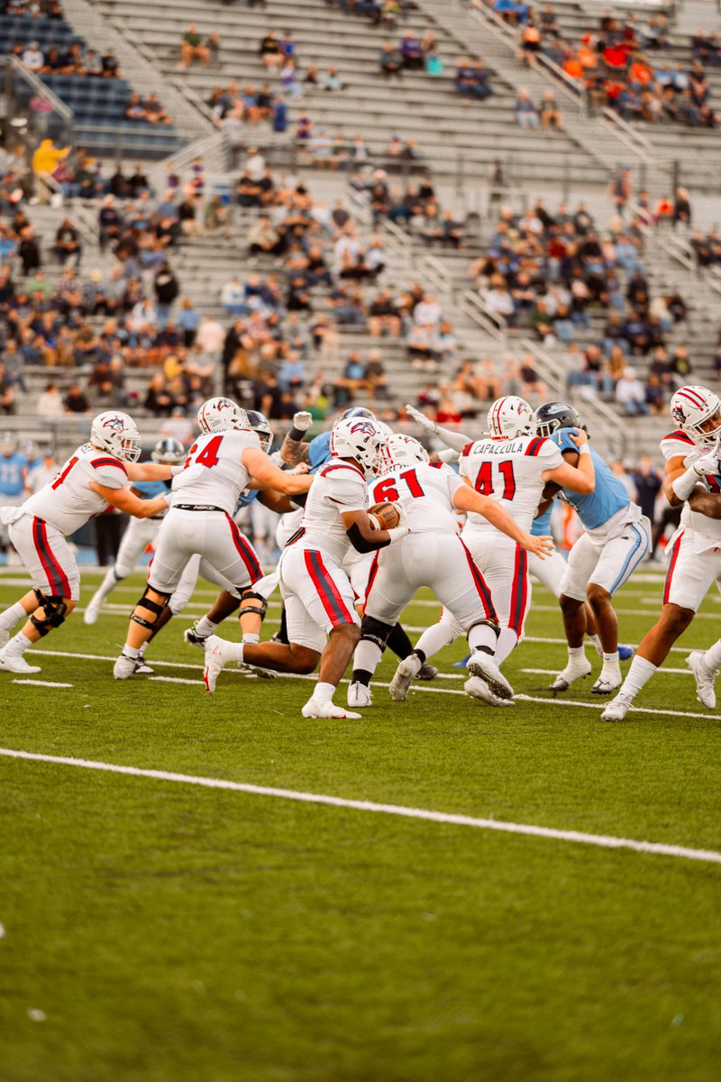 Halftime flicks 📸

🌊🐺 x #HOWL