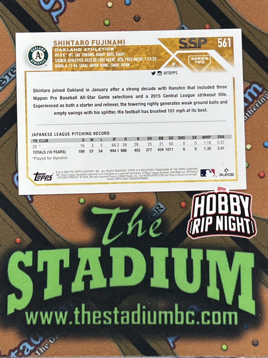 Here's another great blaster pull, a 2023 Topps Golden Variation Shintaro Fujinami!

#toppsripnight #toppshobbynight #Topps