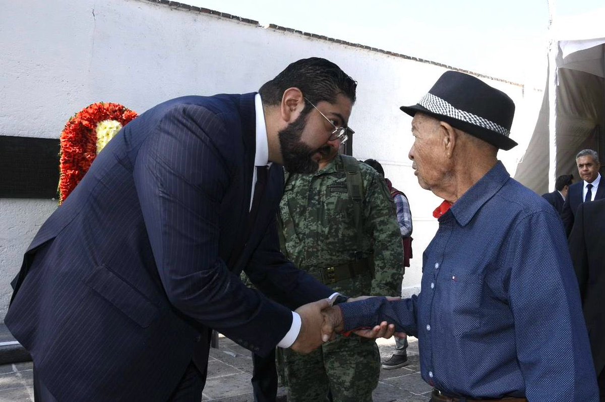 Este día tuve el honor de asistir en calidad de representante personal de la Gobernadora, la Mtra. <a href="/delfinagomeza/">Delfina Gómez A.</a> a la Ceremonia Conmemorativa por el CCLVIII Aniversario del Nacimiento del Generalísimo Don José María Morelos y Pavón, que se realizó en el Centro Comunitario
