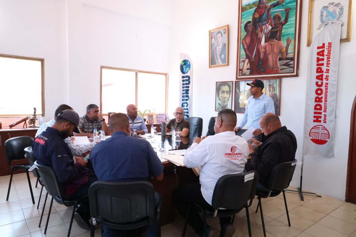 Junto al ministro @RMarcoTorres nos vinimos al eje Barlovento, dónde realizamos junto a los alcaldes una importante mesa de trabajo, para revisar el plan de acción del sistema hidrico en los municipios Acevedo, Andrés Bello, Buroz, Paez, Pedro Gual y Brión. #FiTelVen2023