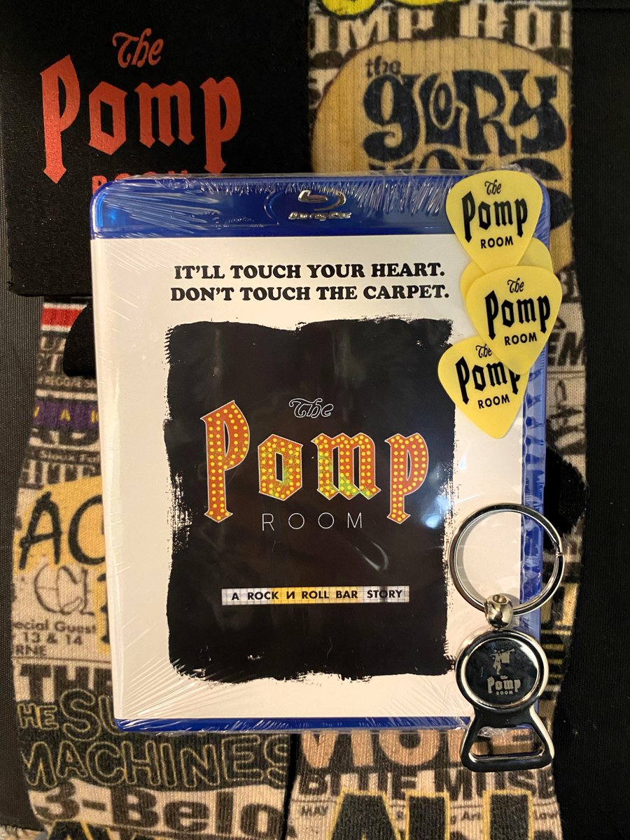 pomproomdoc's tweet photo. Today's the last day to bid online on our contribution to the @HeartlandPaws benefit. Blu-ray, socks, guitar picks, koozie, and one of the bottle opener keychains that came with a profit margin of about six cents. Help our furry friends. Bid now!

Link: https://t.co/Q4PwXvT5FP https://t.co/bWIEeQ4Dib