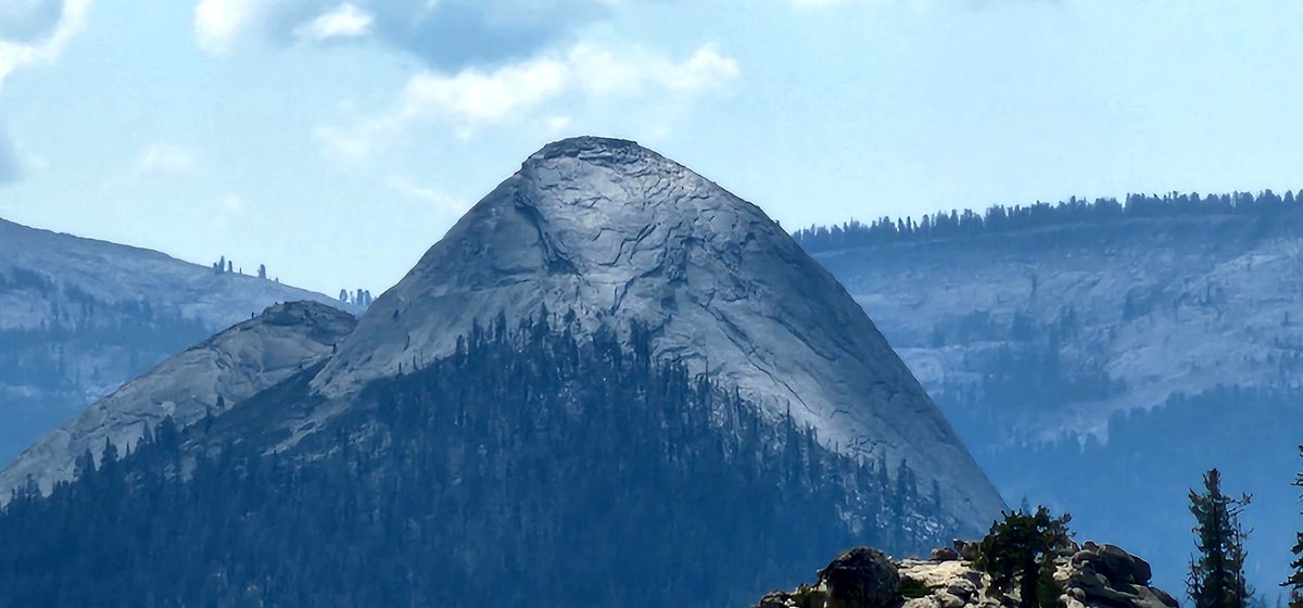 andyjump1118's tweet photo. Took a #roadtrip on #tiogapassroad #highway120 and took some #photos of the backside of #HalfDome. Will be doing this trip soon @YoseConservancy @YosemiteNPS @ThePhotoHour @Interior @VisitCA @ph0tographytips @StormHour #StormHour #graniterocks #mountains #backcountry #highsierras https://t.co/r9xCM3rsWU
