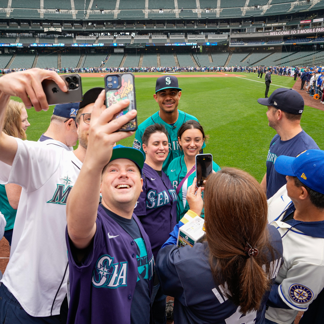Seattle Mariners tweet media