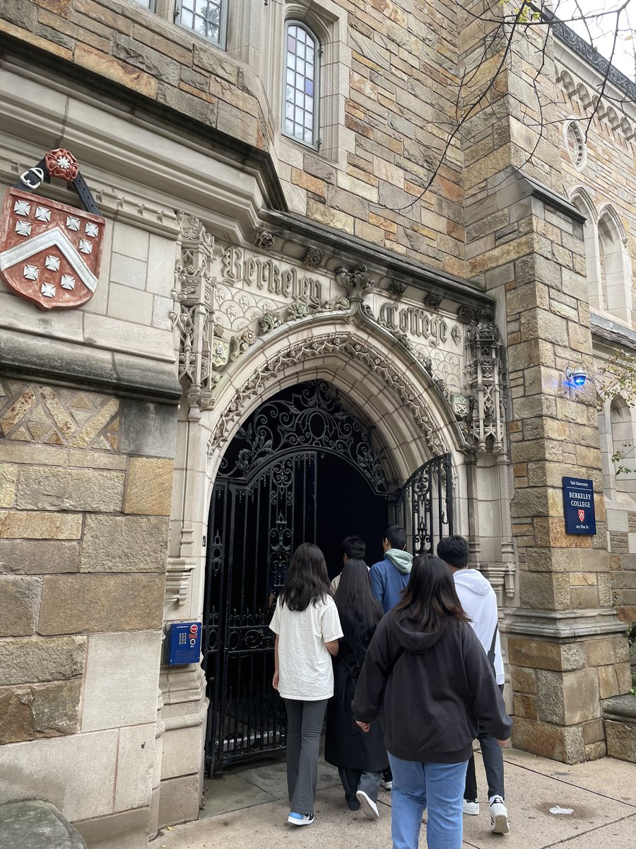 Nearly 20% of <a href="/Yale/">Yale University</a> students are #IntenationalStudents. One of us from the <a href="/gilbert_school/">The Gilbert School</a> may make it our next home as well. #TGSNATION #YellowJacketHive