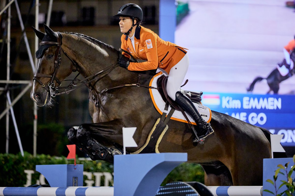 FEI_Global's tweet photo. Daring Dutch clinch victory in thrilling Challenge Cup!🏆

The dynamic Dutch claimed the Challenge Cup trophy tonight at the @Longines #FEIJumping Nations Cup™ Final at @CSIObarcelona!🇳🇱

���https://t.co/QMh99sqw4n

📸©FEI/Liz Gregg

#BeProud  #FEINationsCup #Longines @LonginesEq https://t.co/OLO3iowuAg