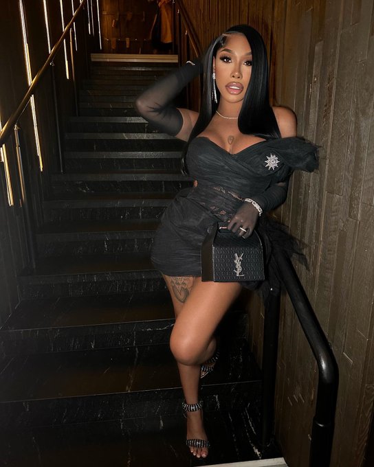 Birthday Girl 🖤 NEW IG :rakiah2prettyy https://t.co/ES3p9U58za