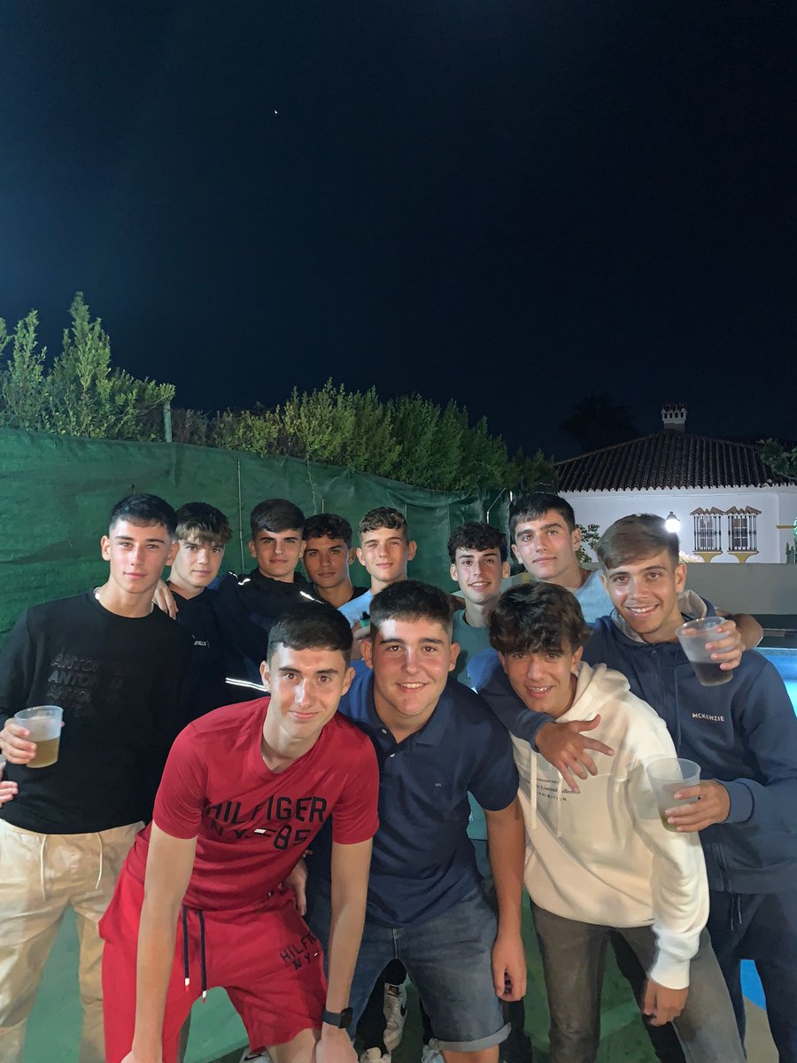Gonzamr.3 tweet media