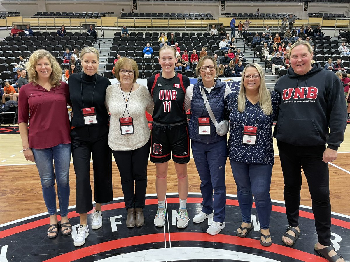 UNB REDS (@unbathletics) on Twitter photo WBB: Congratulations to Erin Ingalls of <a href="/RedsWBB/">UNB Women's Basketball</a> on being the 2023 recipient of the prestigious LCol Erin Savage Memorial Scholarship.
Members of UNB’s 1993-94 team and Savage’s mother, Deb Robinson, were on hand to present, Saturday evening. <a href="/unbalumni/">UNB Alumni</a>
#goredsgo WBB: Congratulations to Erin Ingalls of <a href="/RedsWBB/">UNB Women's Basketball</a> on being the 2023 recipient of the prestigious LCol Erin Savage Memorial Scholarship.
Members of UNB’s 1993-94 team and Savage’s mother, Deb Robinson, were on hand to present, Saturday evening. <a href="/unbalumni/">UNB Alumni</a>
#goredsgo