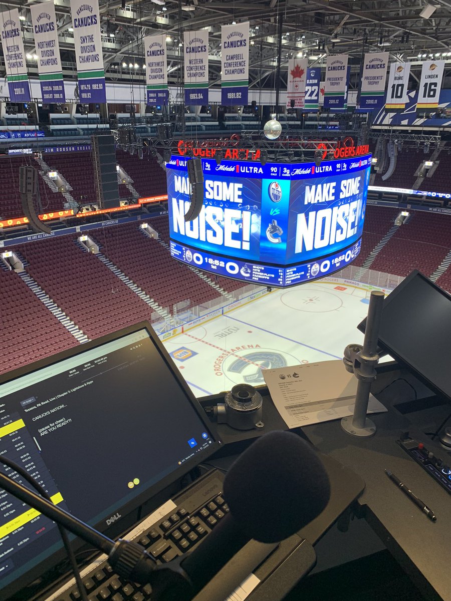 ALMURDOCH's tweet photo. We’re Back In The Saddle Again…WE’RE BACK!!!
@Canucks vs @EdmontonOilers in the first preseason game @RogersArena for the 2023/2024 campaign 🏒🥅
WOW, and the new scoreboard is AMAZING 👍🤩

#canucks #nhl #hockey #vancouver #gamepresentation #paannouncer #voiceover #grateful https://t.co/5LsiEdlk7f
