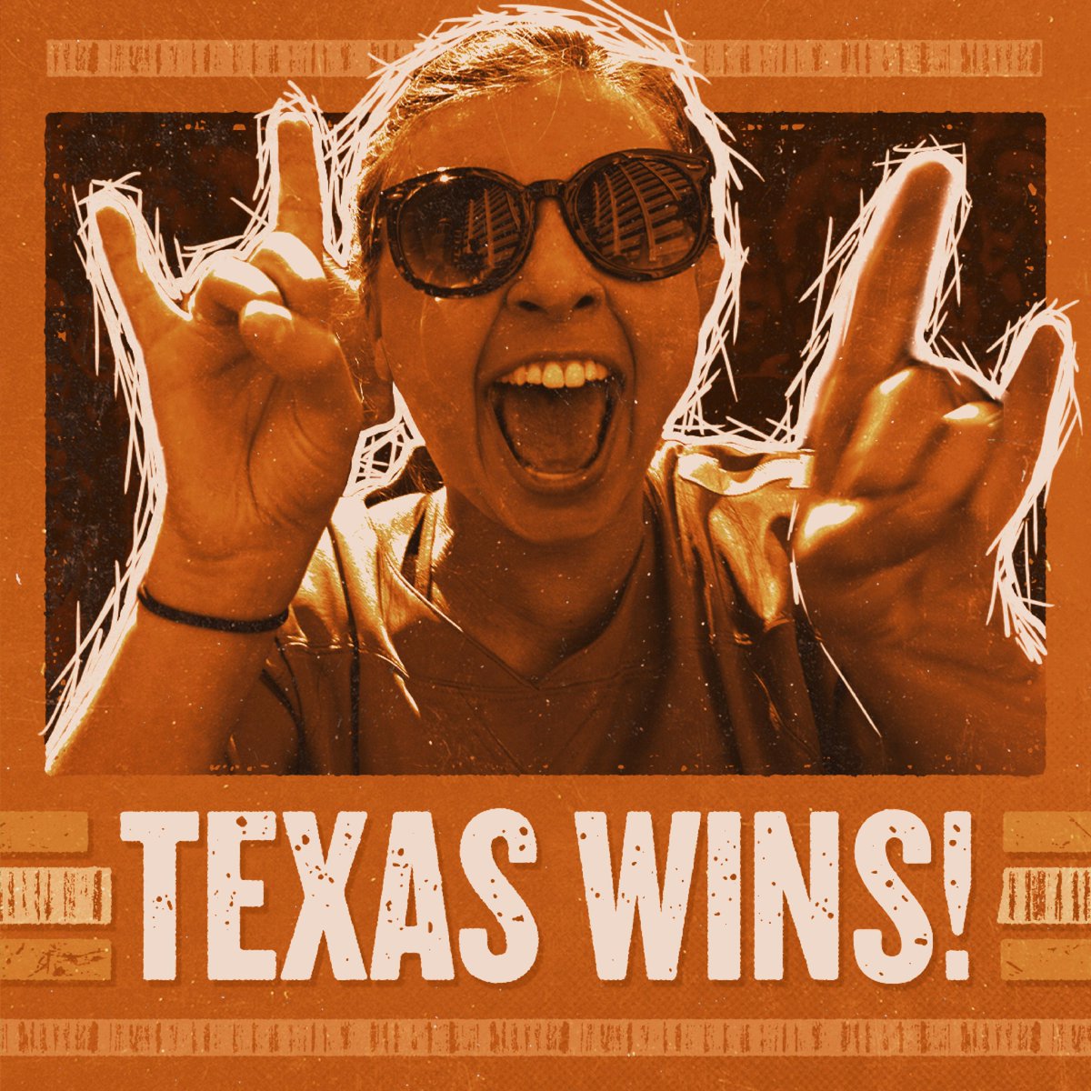 TexasExes's tweet photo. HORNS UP!! TEXAS BEATS KANSAS, 40-14! 😤🤘 https://t.co/ygEnAKQLkA