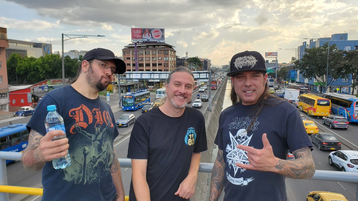StayMalignant's tweet photo. MALIGNANCY are in Bogotá, Colombia and ready to destroy the Ace of spades-club !!! Can't wait to rock for all our friends and fans at Premonition Fest  Que Chimba !
#deathmetal #metal #Colombia #traffic 
#touringmusician #arepas #perrocaliente https://t.co/Ugb10R0Qg6