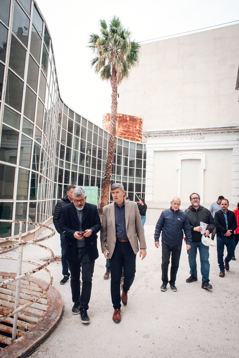 Dean_Rodrigo's tweet photo. Transformamos lugares iniciando un proceso en todos los puntos de la ciudad, fundamentalmente de aquellos que fueron íconos y quedaron en el olvido.
El Centro Cultural General Paz abrirá sus puertas para recibir vecinos y vecinas y será un nuevo lugar recuperado para #CbaCapital https://t.co/ndHTknPvsh