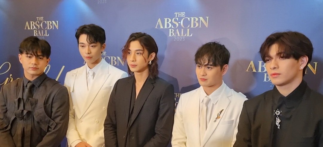 inquirerdotnet's tweet photo. LOOK: BGYO and BINI serve P-pop power at the #ABSCBNBall2023. | via Dale Calanog, https://t.co/EDjVS4ZpUM https://t.co/z9bb7Dhb9z
