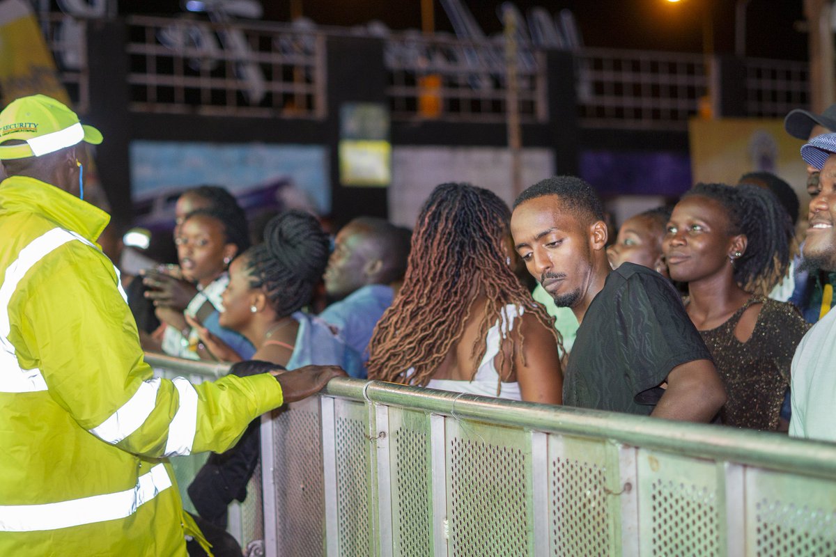 NRGRadioKenya's tweet image. Mbogi ya othuma inatandika sherehe ajaab🔥🔥🙌🏾
The night is still young na mbwe mbwe ni nonstop 🕺💃
#TuskerOktobaEastAfrica #ThisHowWeDo