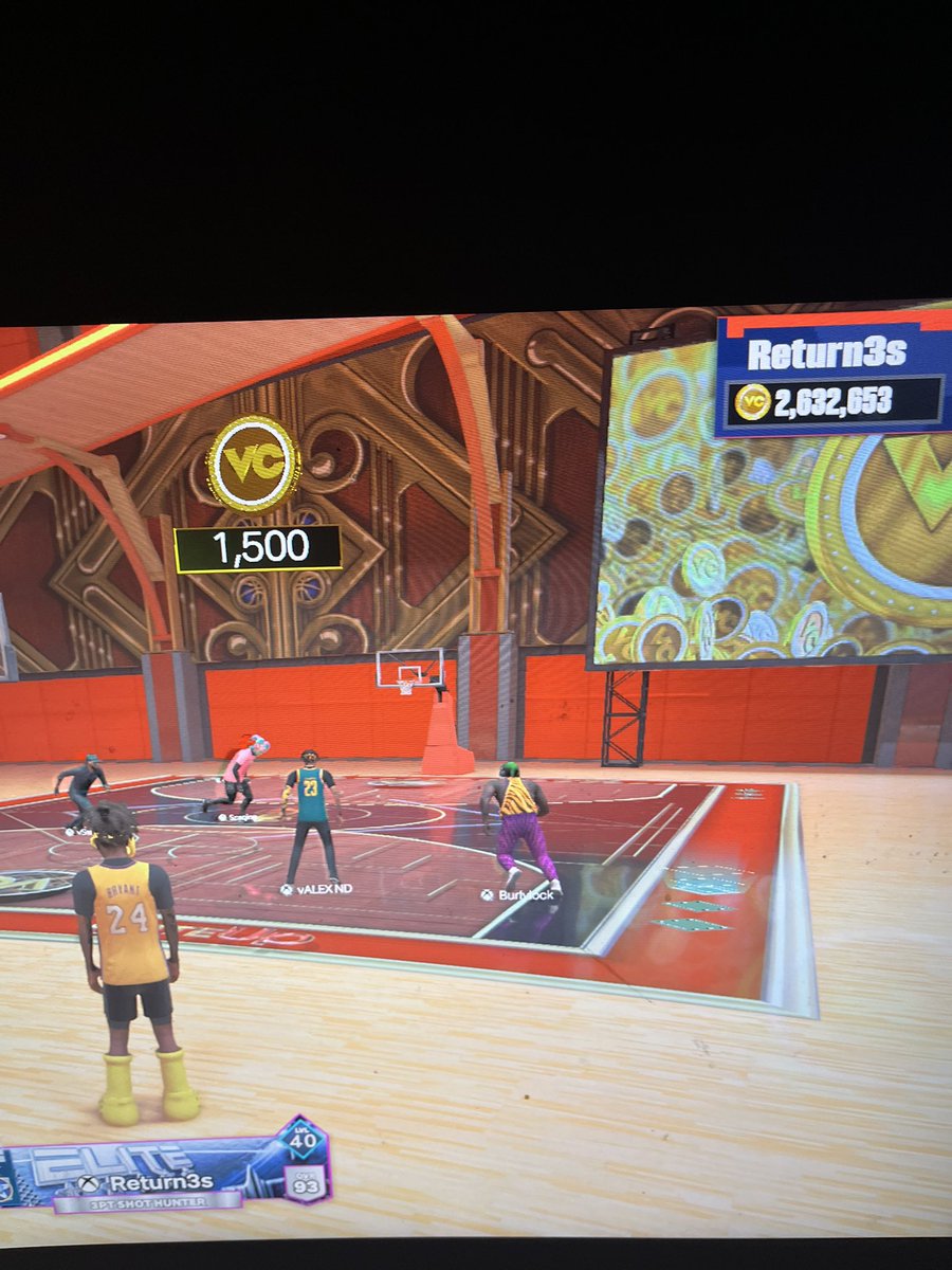 Return3s's tweet image. Damn @MiIano5 shi still hittin