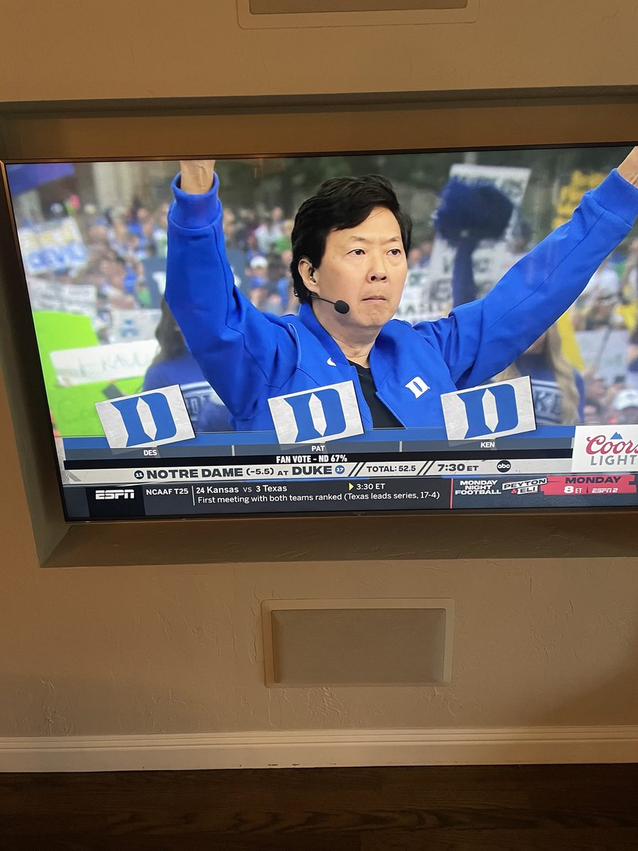 Dennis_Mc5's tweet photo. @CollegeGameDay Nice job boys!  Would have been 4 Duke picks if @KirkHerbstreit got a pick because we know he is a ND hater. Knew Lee was right. Dance the jig Lee. https://t.co/sTKqy0Lt7b