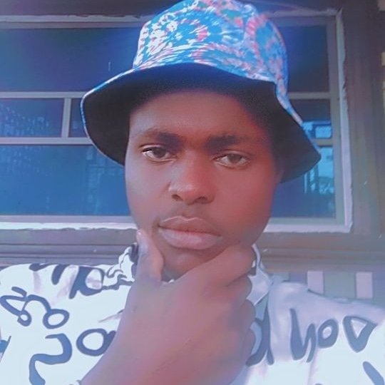 Lastborn127's tweet photo. Happy new month everyone ❤️🧡 💛💚
I'm lonely 💔💔 https://t.co/A5Q3w9BTYr