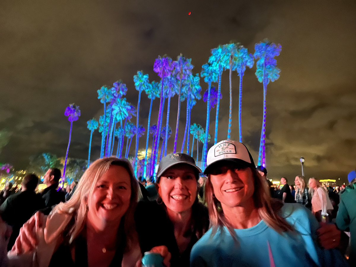 mrs.schachet tweet media