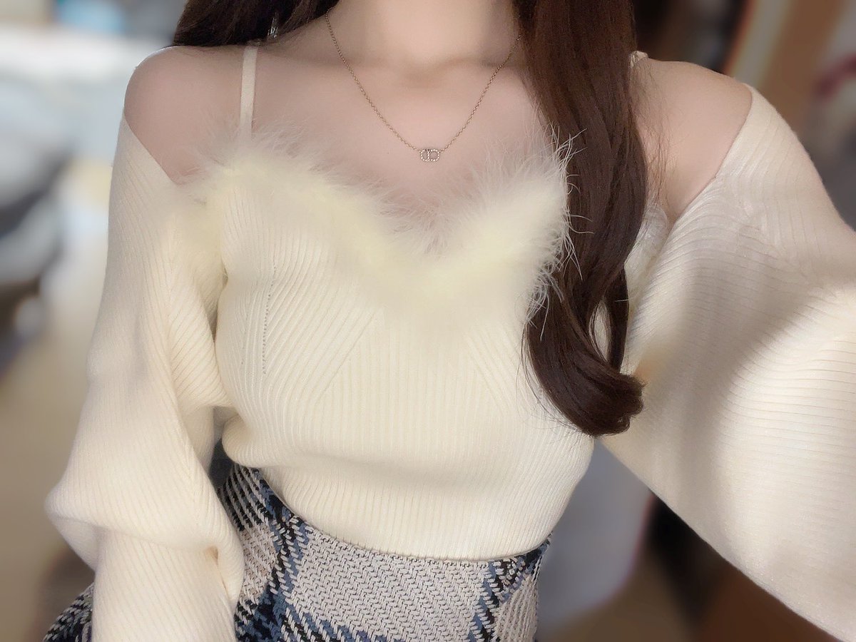 vnyav_zzz's tweet photo. 届いたので着比べてみた😽
☜SNIDEL  SHEIN☞ https://t.co/FwTjTLEVek