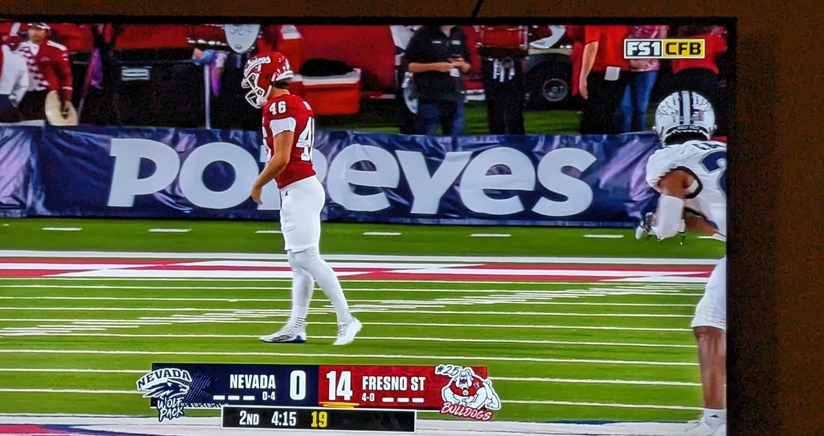 king_kade's tweet photo. Always knew I was a bulldog fan! @Popeyes https://t.co/wcrsI3cf2b
