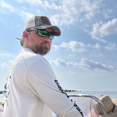 DarrellTownley's tweet photo. #NewProfilePic https://t.co/hqsfblTpCb