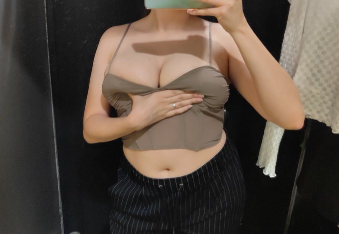 This top is small for my boobs. Oоps... #nsfw_twt #nsfwaccount #nsfw #boobs #hotgirl #pornhub_model #ohmyhotter<a href="/tag/nsfw_twt"class="tags">#nsfw_twt</a><a href="/tag/boobs"class="tags"><span>#boobs</span></a><a href="/tag/nsfw"class="tags"><span>#nsfw</span></a><a href="/tag/hotgirl"class="tags"><span>#hotgirl</span></a><a href="/tag/nsfwaccount"class="tags"><span>#nsfwaccount</span></a><a href="/tag/nsfwtw"class="tags"><span>#nsfwtw</span></a><a href="/tag/ohmyhotter"class="tags"><span>#ohmyhotter</span></a>