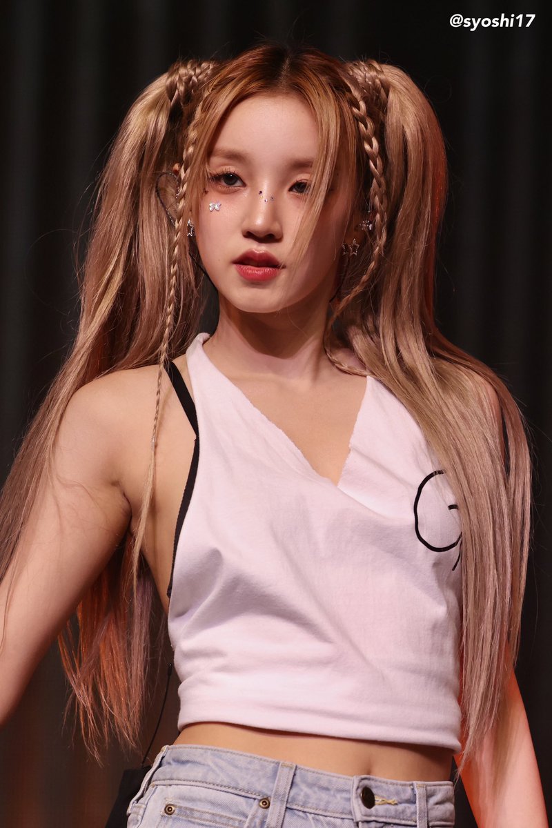 syoshi17's tweet photo. 230928『2023 (G)I-DLE WORLD TOUR [I am FREE-TY] IN JAPAN』

#여자아이들 #GIDLE
#Iam_FREETY
#2023_GIDLE_WORLDTOUR #NEVERLAND_JAPAN
#우기 #YUQI https://t.co/WSCvPFbtyc