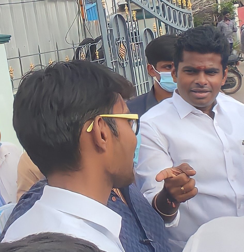 karthikgnath's tweet photo. I don’t see the logic behind arresting someone at 2 am in the morning for allegedly derogatory post except ofcourse terrorising his kith and kin . Is it an offence which requires exercising the might of the state ? If @tnpoliceoffl is worried abt hate speech why is there not a single FIR registered against minister Udhay? Does @mkstalin take pride in this tyranny? #WeSupportPravinRaj