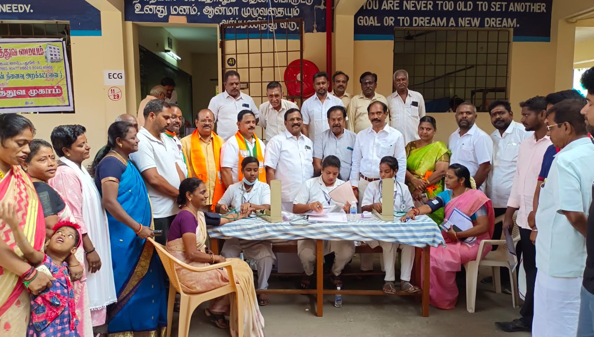 SelvaMPPY's tweet photo. புதுச்சேரி ஸ்ரீ சங்கரா வித்யாலயா பள்ளியில் மருத்துவ முகாமினை தொடங்கி வைத்தேன்.
இந்நிகழ்ச்சியில் மாநில மாவட்ட தொகுதி நிர்வாகிகள் பல கலந்து கொண்டனர்.
@JPNadda @BlrNirmal @blsanthosh @BJP4Puducherry https://t.co/rFsySpjVy0