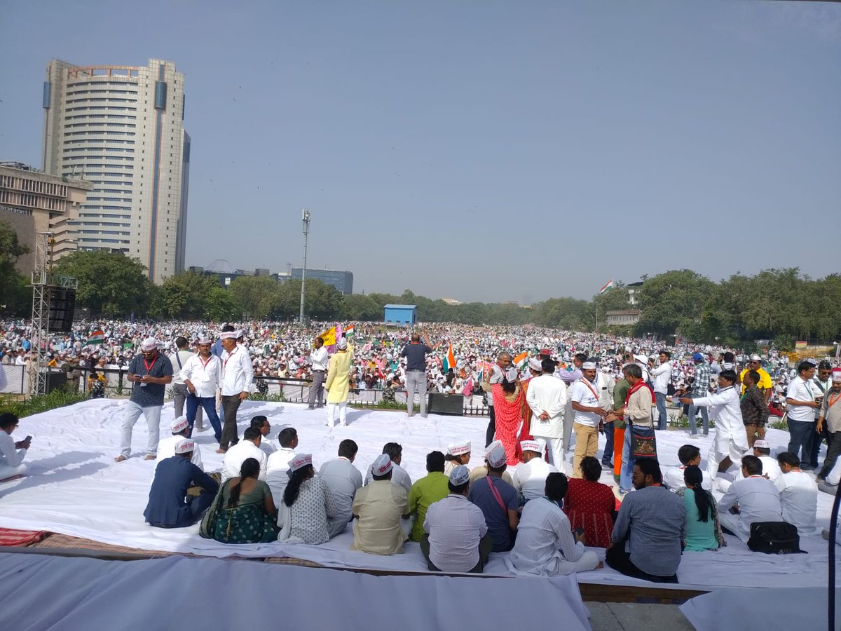 आज देशभर से १० लाख से जादा कर्मचारी अपना पुरानी पेंशन का हक मॉंगने के लिए रामलीला मैदान पर आ रहे है! आप समर्थन देने के लिए जरुर आए!
#पेंशन_शंखनाद_रैली 
जो पेंशन की बात करेगा, वही देश पे राज करेगा!
<a href="/RahulGandhi/">Rahul Gandhi</a>
<a href="/kharge/">Mallikarjun Kharge</a>
<a href="/priyankagandhi/">Priyanka Gandhi Vadra</a>
<a href="/NANA_PATOLE/">Nana Patole</a> 
<a href="/AjayLalluINC/">Ajay Kumar Lallu</a>
<a href="/INCDelhi/">Delhi Congress</a>