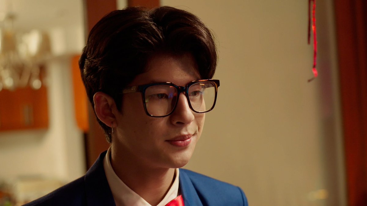 mmarkpkk's tweet photo. ความจริงมีเพียงหนึ่งเดียว…. คือ เค้าไม่เอาเรา จบ
 #OnlyFriendsSeriesEP8 https://t.co/ySganR6BLg