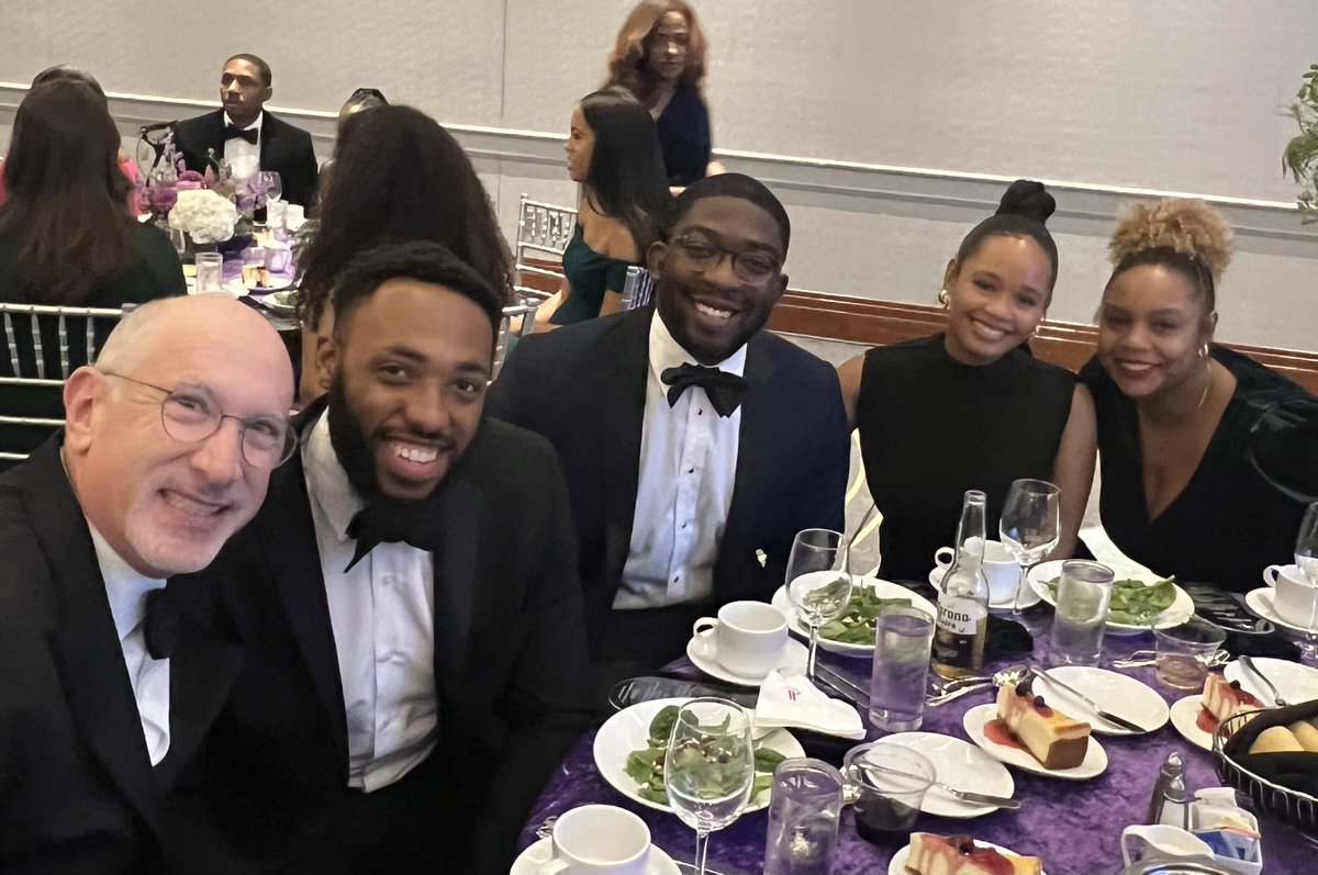 Jeff Matthews MD (@jbmatthews) on Twitter photo We’re looking GOOD. <a href="/uchicagosurgery/">UChicago Surgery</a> #SBASUMich2023 #SBAS2023 @AnthonyDDouglas <a href="/KyraM_Nicholson/">Kyra Nicholson, MD, MSPH</a> <a href="/DThompson2021/">Danielle Thompson, MD</a> We’re looking GOOD. <a href="/uchicagosurgery/">UChicago Surgery</a> #SBASUMich2023 #SBAS2023 @AnthonyDDouglas <a href="/KyraM_Nicholson/">Kyra Nicholson, MD, MSPH</a> <a href="/DThompson2021/">Danielle Thompson, MD</a>