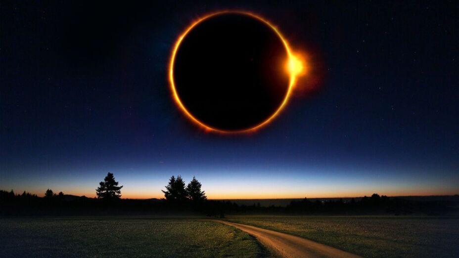 AztecaNoticias's tweet photo. El próximo 14 de octubre de 2023, México será partícipe de un increíble evento astronómico no visto desde hace 30 años en nuestro país. Se trata del eclipse anular de Sol, un fenómeno que sorprenderá al dejar ver el ‘anillo de fuego’ en todo su esplendor https://t.co/Z5JP0NZxMr https://t.co/3vSgllccEx