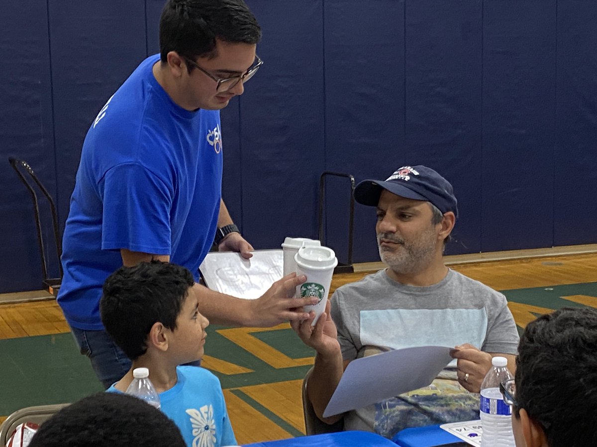 CampiCougars's tweet image. Thank you to everyone who attended our @campanellipta Bingo Night. We had more than 150 people attend and many prizes were given out! A HUGE THANK YOU to our PTA volunteers for planning these events for our Campi community! #movingmountains #TEAMCampi