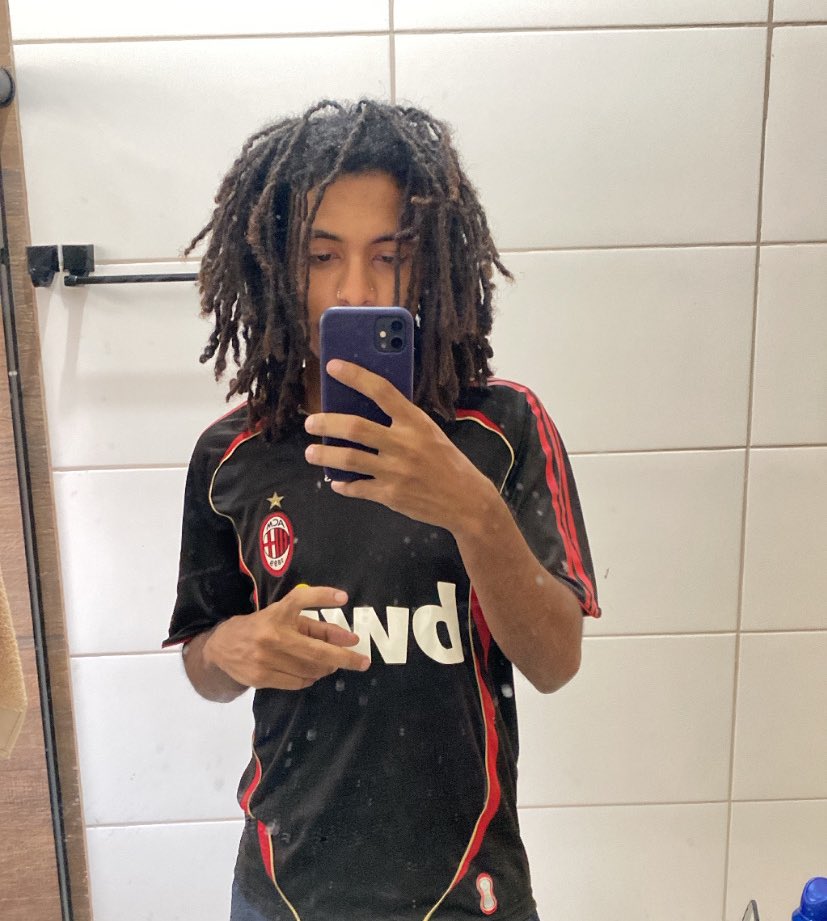 luanthekid300's tweet image. boioioing 💛❤️💚