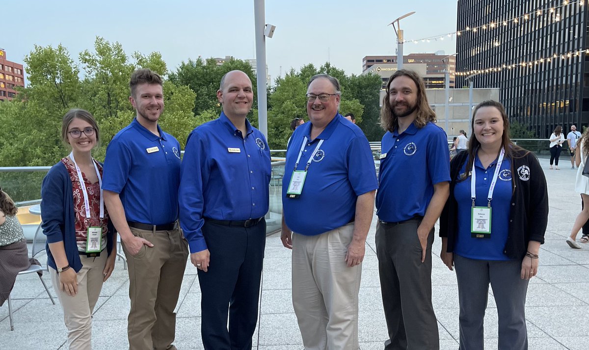 positivityinag's tweet photo. Did you know there's a yearly gathering of researchers and related industry including representatives from fast food chains? 🤩🐓

Reflecting back to working with this group in July — assisting in communication efforts — at the Poultry Science Association's Annual Meeting! #CAO23 https://t.co/voewx77sAR