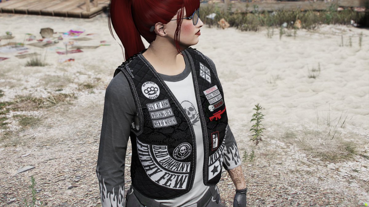 JackalGod tweet media