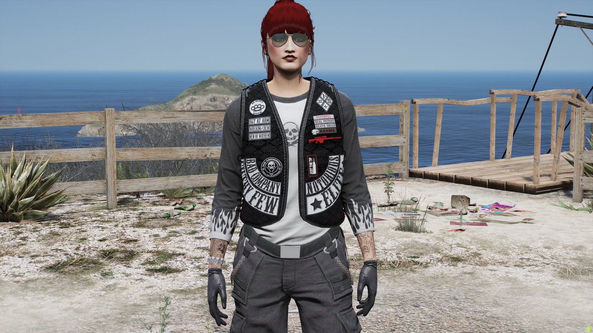 JackalGod tweet media