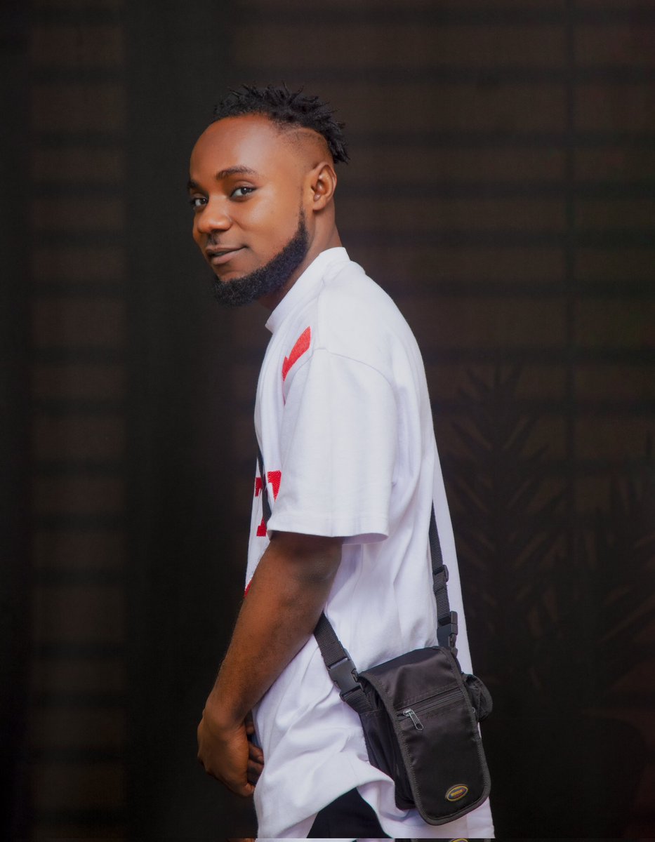 ThinkaTv's tweet photo. @ThinkaTv Happy New Month Fam ❤️

#OCTOBER will definitely be Great in Jesus Name ....AMEN 🙏

📷📷 @EmmaCJ(EMPIRE Pixels Photography Takoradi )

#DRIVETIME_PRESENTA
#MAXIMUM_DRIVE
#MAXIMUM104.3(TAKORADI 
#UR_BHADDEST_MC/HYPEMAN 
#BECKY_KAY_BAR_&amp;_RESTAURANT(CAPE COAST 
#BHADNESS https://t.co/wnXxIXhUhg