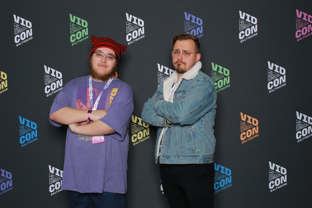 ShadeofRespite's tweet photo. Loved meeting @CircleToonsHD today it was amazing and I was so nervous meeting him I could feel my heart racing as I got closer to meet him. #VIDCONBLT #VidConBLT23 https://t.co/Xjoj5GnGy7