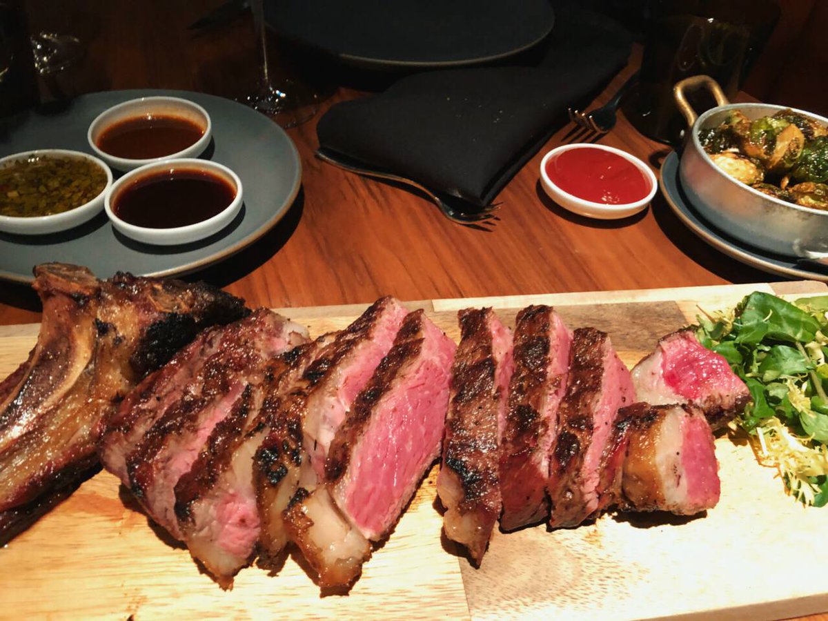 ounedself's tweet image. Live up to the sophistication of meeting food at the best of times. #gourmetfood