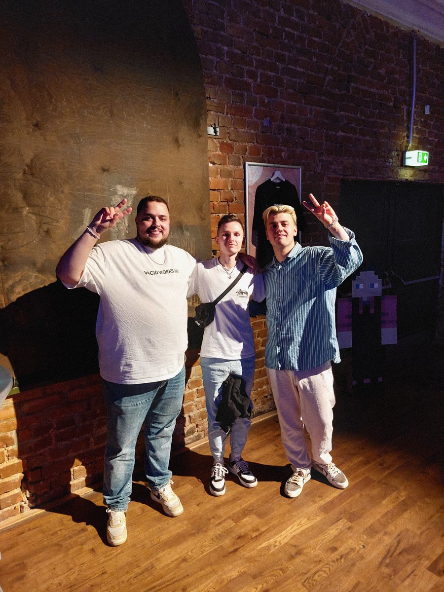 Dropicz's tweet image. Es war ein Fest ✨ @Papaplatte @Reeze @edeltalk #EDELTALKlive