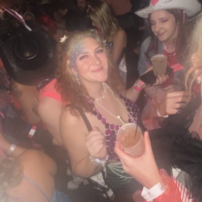idkmadcorn's tweet photo. #NewProfilePic https://t.co/dtZCqaFU9N