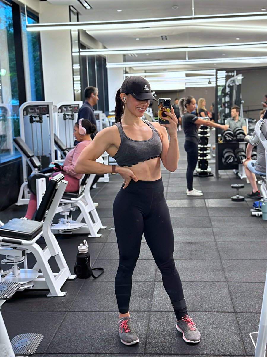 Carolina Gutierrez tweet media