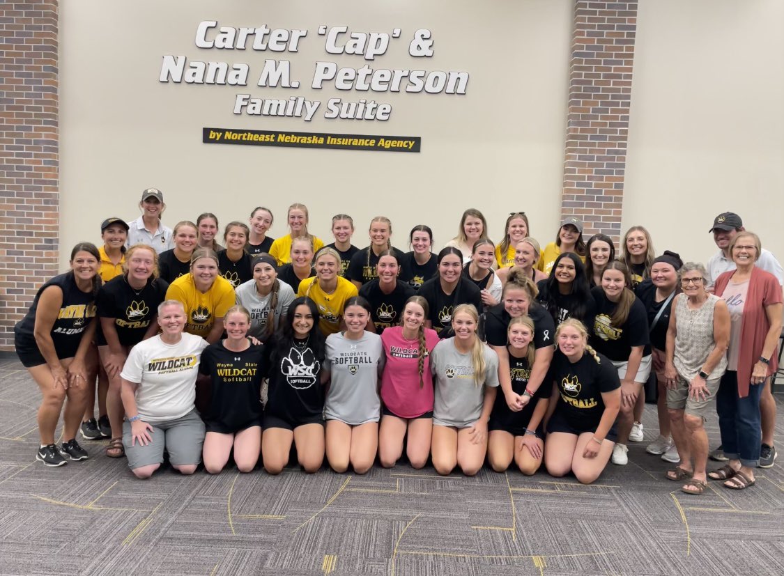 WSCWildcatSB's tweet image. Got the W and got to talk to some amazing Alumni! 
Thank you for paving the road of this softball program for us! We appreciate every single one of you and couldn’t be more thankful for your continued support.❤️