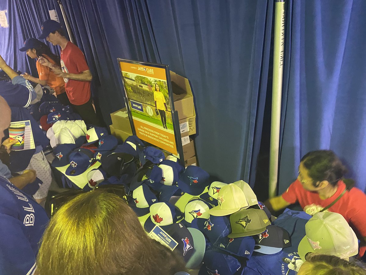 Reel_Goose's tweet photo. @JaysCare @BlueJays Garage Sale 2023 great deals and a sensory overload, very busy and popular this year. Hats 1 for $15 of 2 for $25, guerriel cleats $50, mystery signed balls $35. @tugnett https://t.co/U1K7GdiMDM