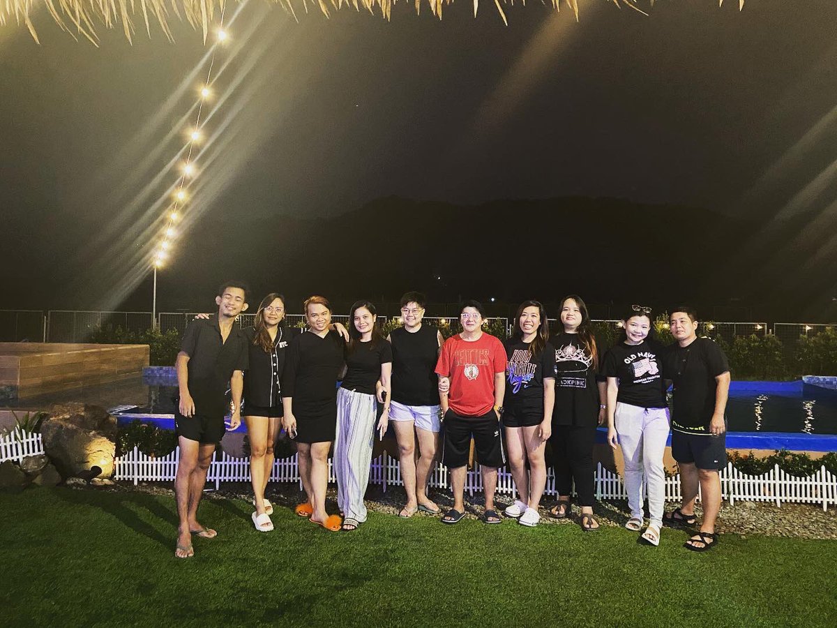jeraldyn04's tweet photo. Alone we can do so little, together we can do so much. #teamCarol #teambuilding https://t.co/R2Stil0vSS