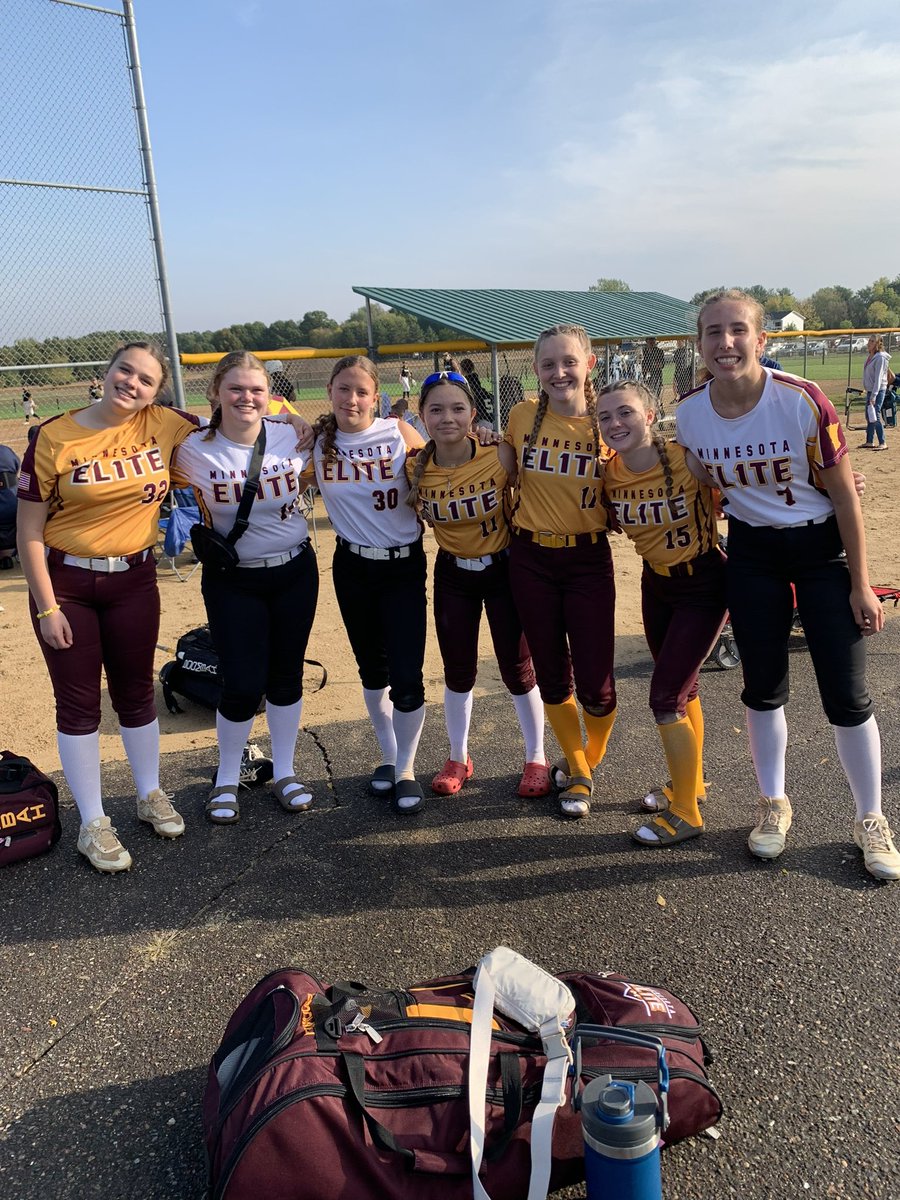 andyganoe's tweet photo. A fun weekend of softball seeing old teammates from Storm/Crimson/Orioles playing ball.  #softball #elite #friends #omgaa https://t.co/M96V8EphX5