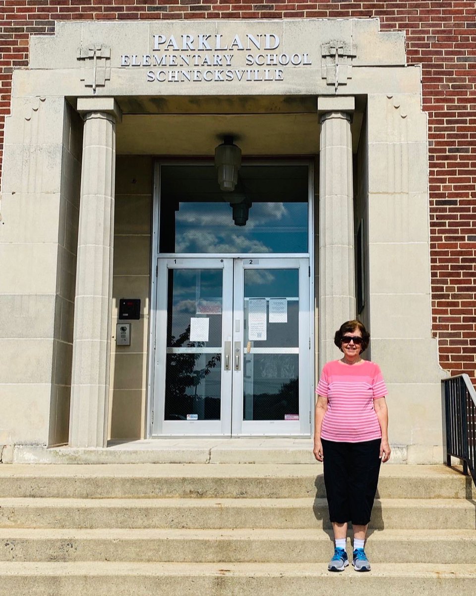 Jennifer Roth tweet media