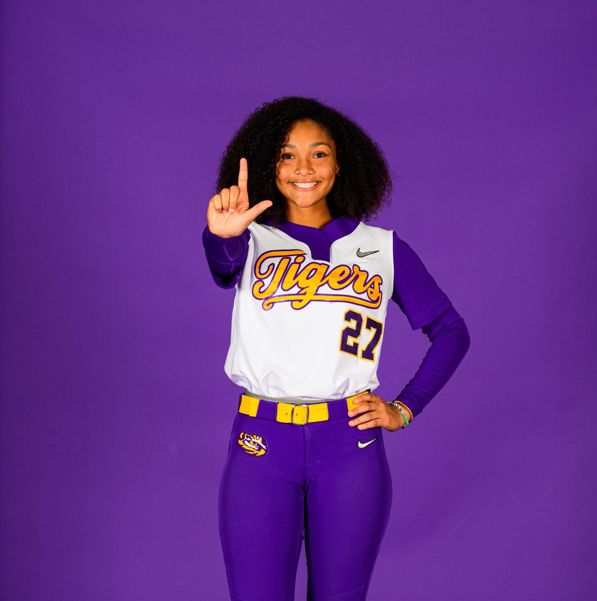 ApplingGradie's tweet image. GEAUX TIGERS 💛💜
#COMMITED @LSUsoftball @BethTorina @HWDobson @CoachNealPT @LSU_SandraMoton